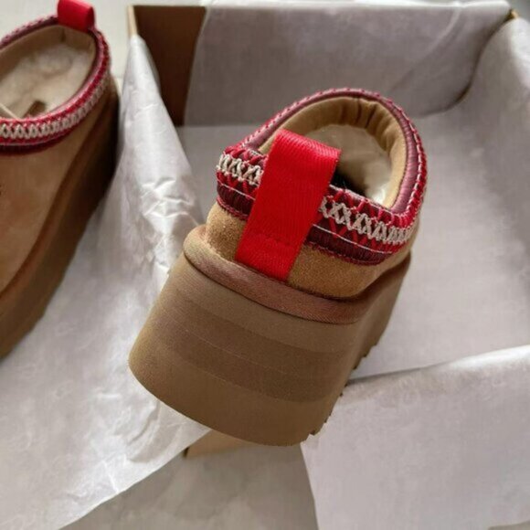 UGG Tazz Platform Slippers Chestnut Sandals - Picture 4 of 5